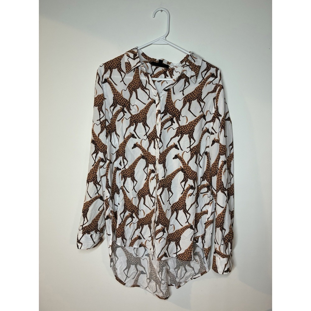 Jane + Delancey Giraffe Safari Button-Up Blouse Large High Low Hem